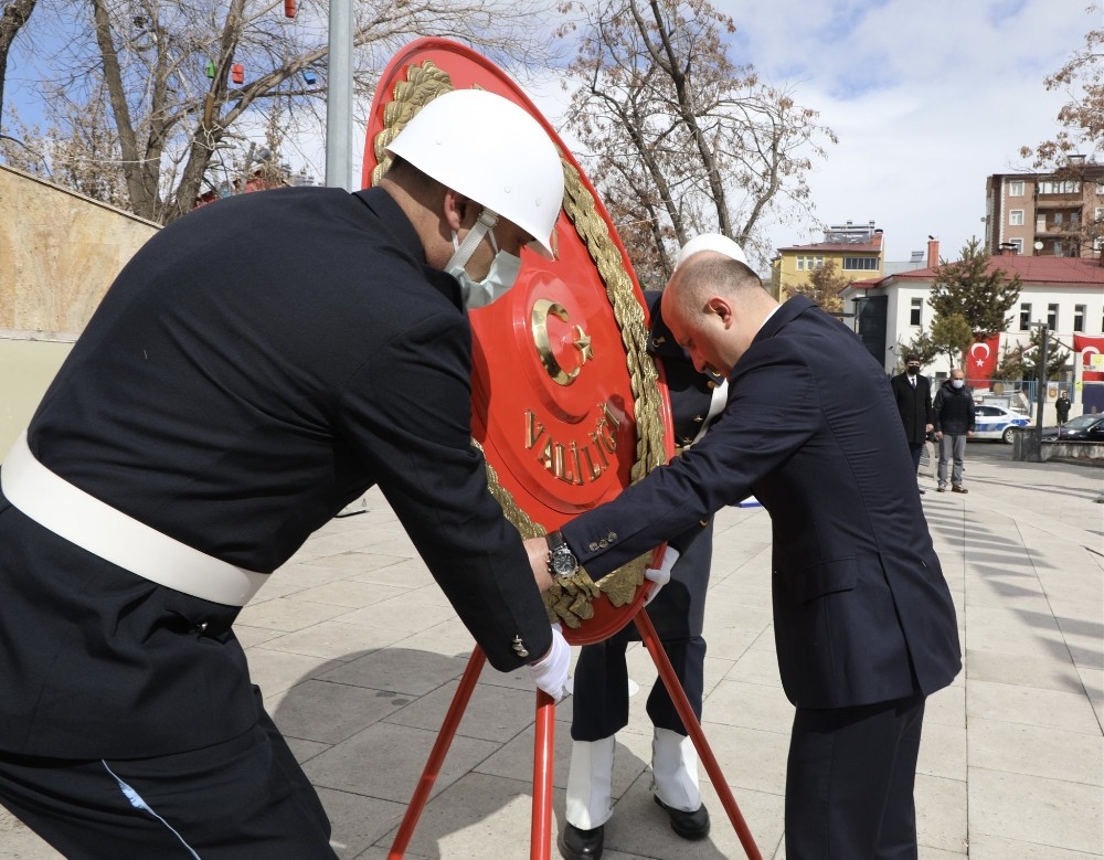 Ağrı´da Çanakkale Şehitleri anıldı
