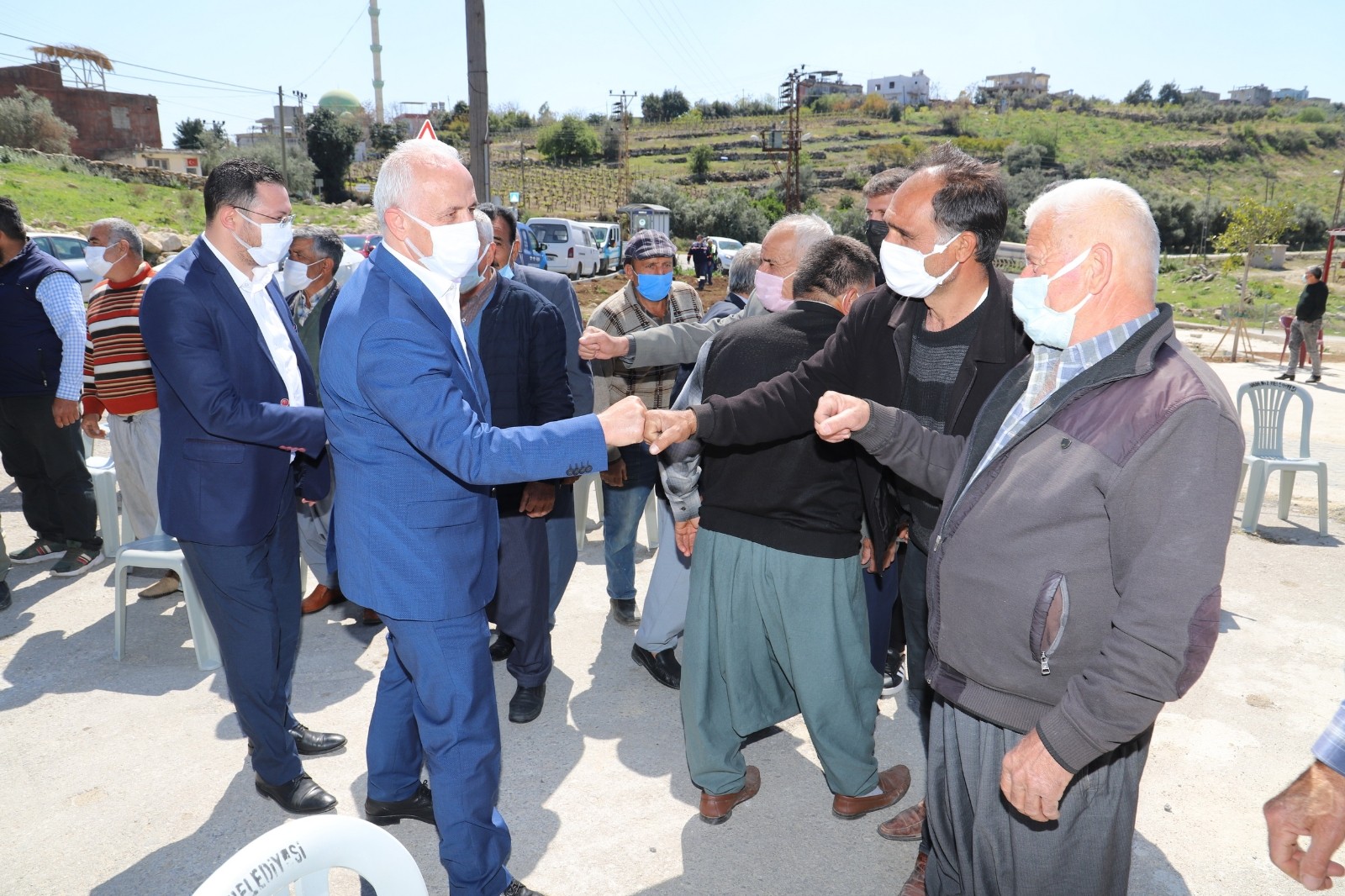 Başkan Gültak mahalle ziyaretlerini sürdürdü
