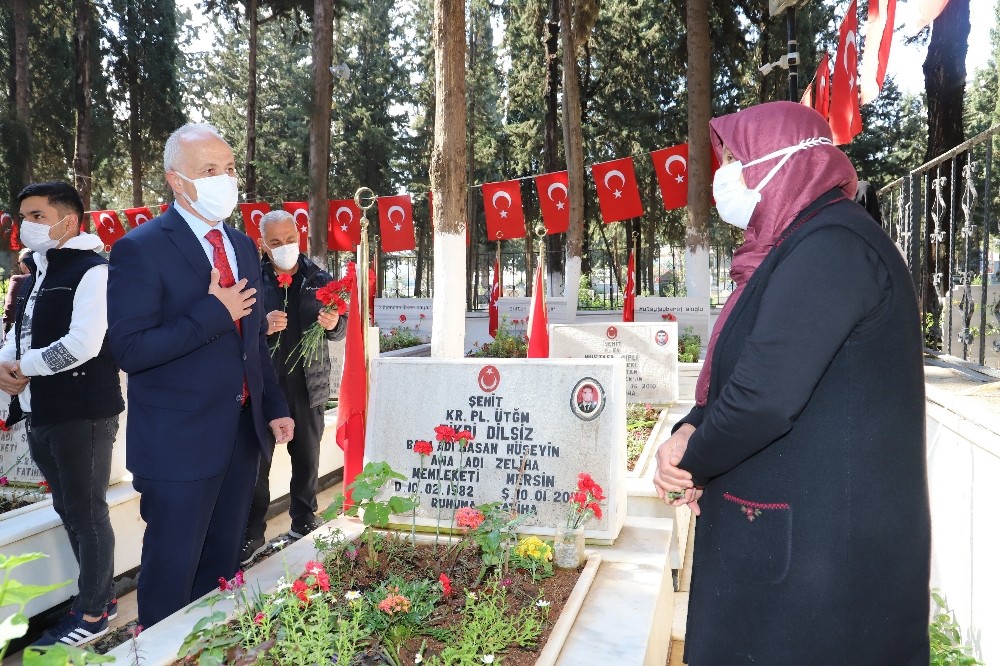 Başkan Gültak, şehit ailesiyle bir araya geldi
