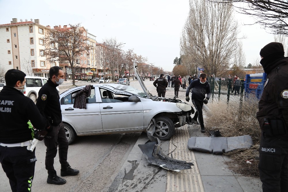 Başkent´te trafik kazası: 6 yaralı
