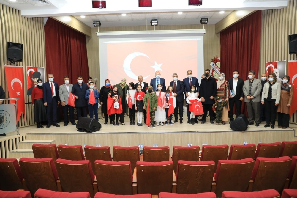 Battalgazi Belediyesi´nden istiklal marşı okuma yarışması
