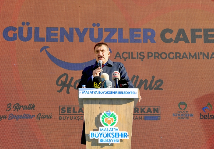 BÜYÜKŞEHİR BELEDİYESİ GÜLEN YÜZLER CAFESİ HİZMETE GİRDİ GÜRKAN: SEVGİ DOLU ENGELSİZ BİR YAŞAM DİLİYORUM