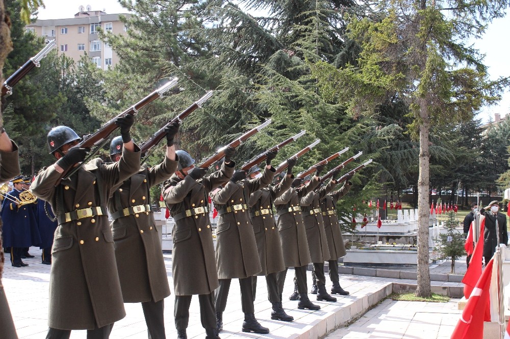 Çanakkale Zaferi´nin 106. yılında tüm şehitler anıldı
