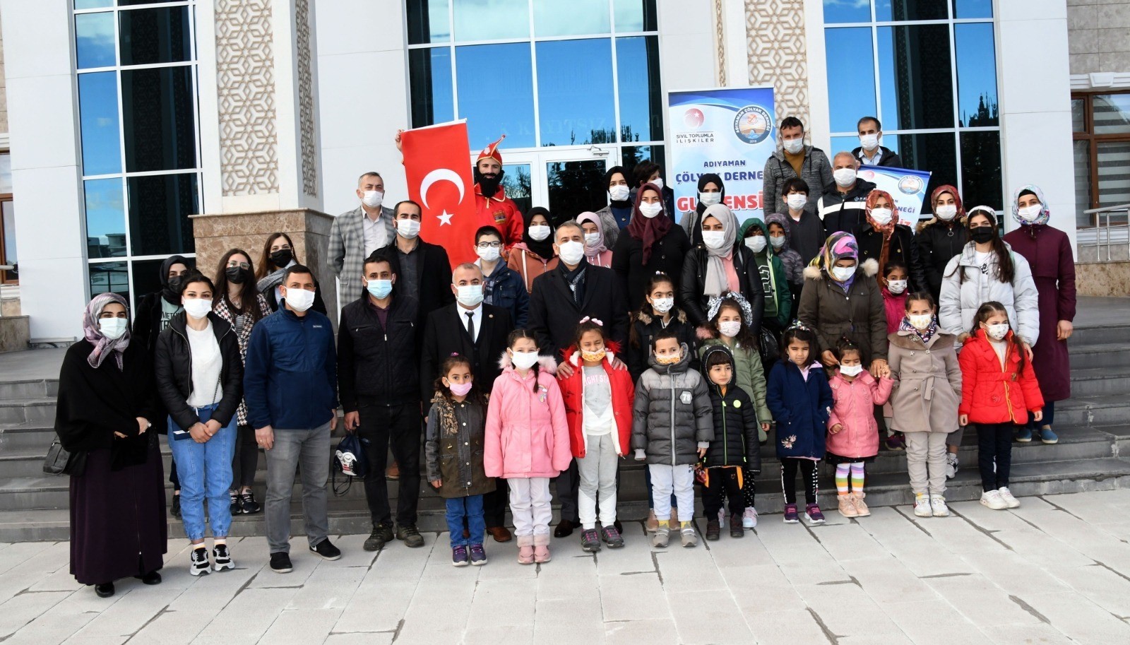 Çölyak hastaları, Gaziantep´e uğurlandı
