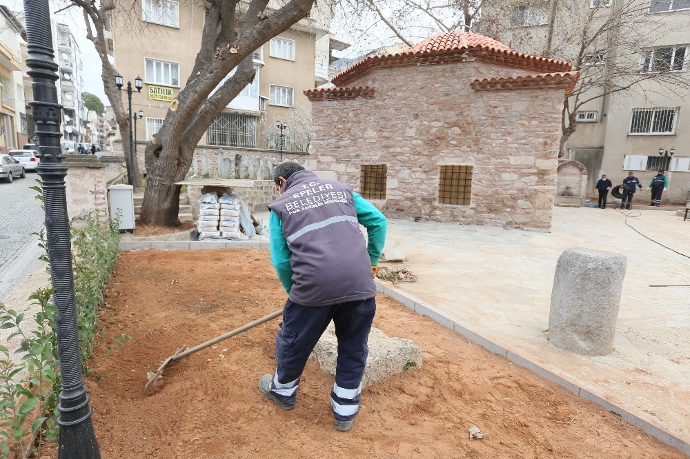 Efeler´de tarihi yapılarda çevre düzenlemesi yapılıyor
