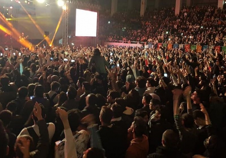 Emre Aydın Konserine Büyük İlgi