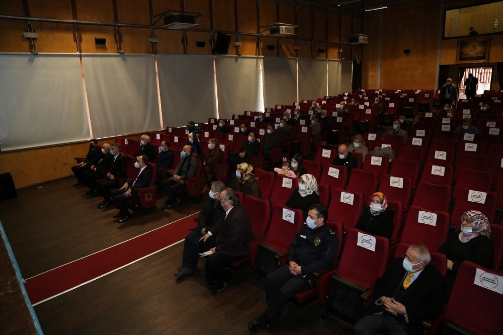 Gölcük´te İstiklal Marşı konulu konferans düzenlendi
