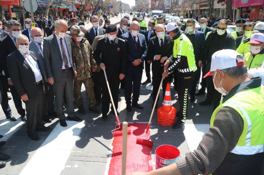 Jandarmadan kırmızı çizgi uygulaması
