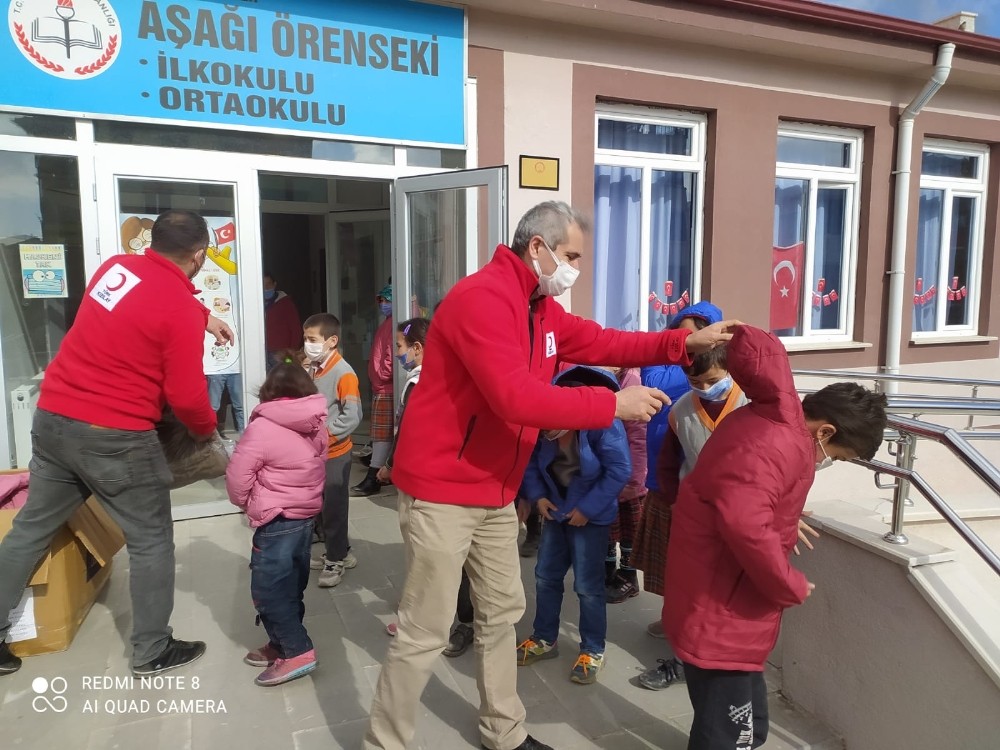 Kızılay ihtiyaç sahiplerini sevindirdi
