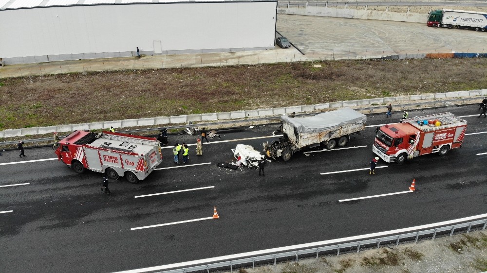 Kuzey Marmara Otoyolu´nda feci kaza: 1 ölü
