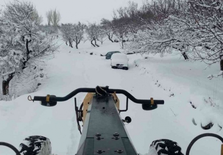 Malatyada kar nedeniyle 15 köyün yolu kapandı