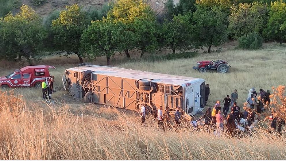 Malatya'da Otobüs Kazası: 11 Yaralı