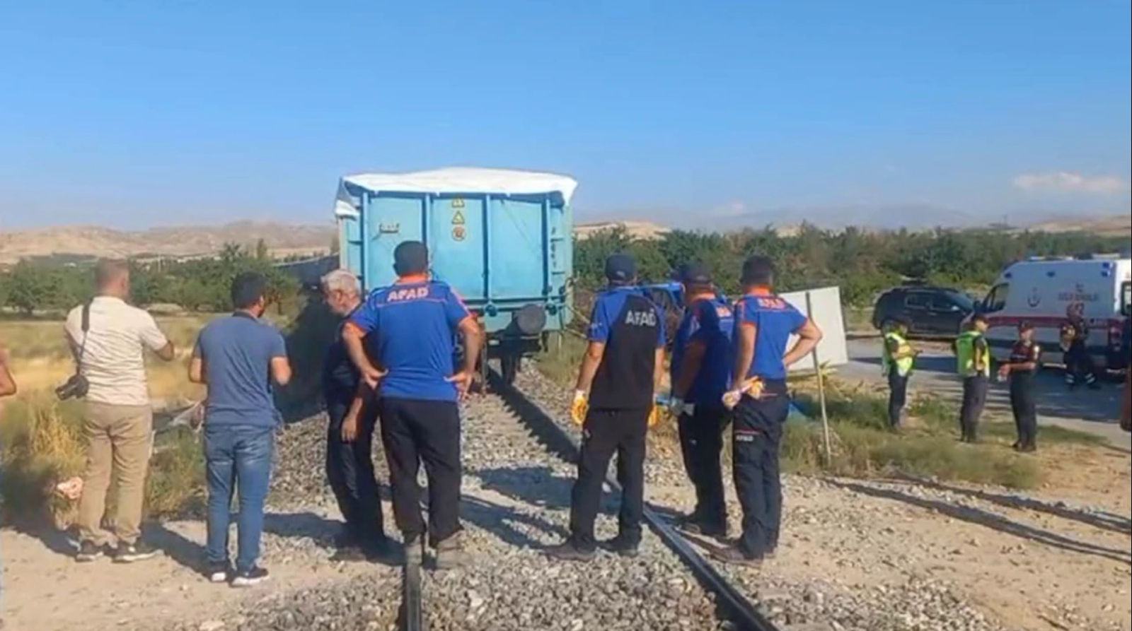 Malatya'da Yük Treni Kazası: 3 Kişi Hayatını Kaybetti