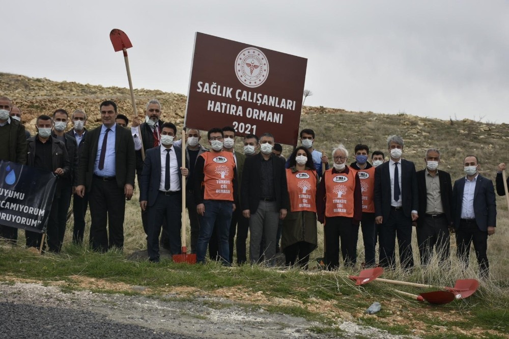 Mardin´de sağlık çalışanları adına hatıra ormanı oluşturuldu
