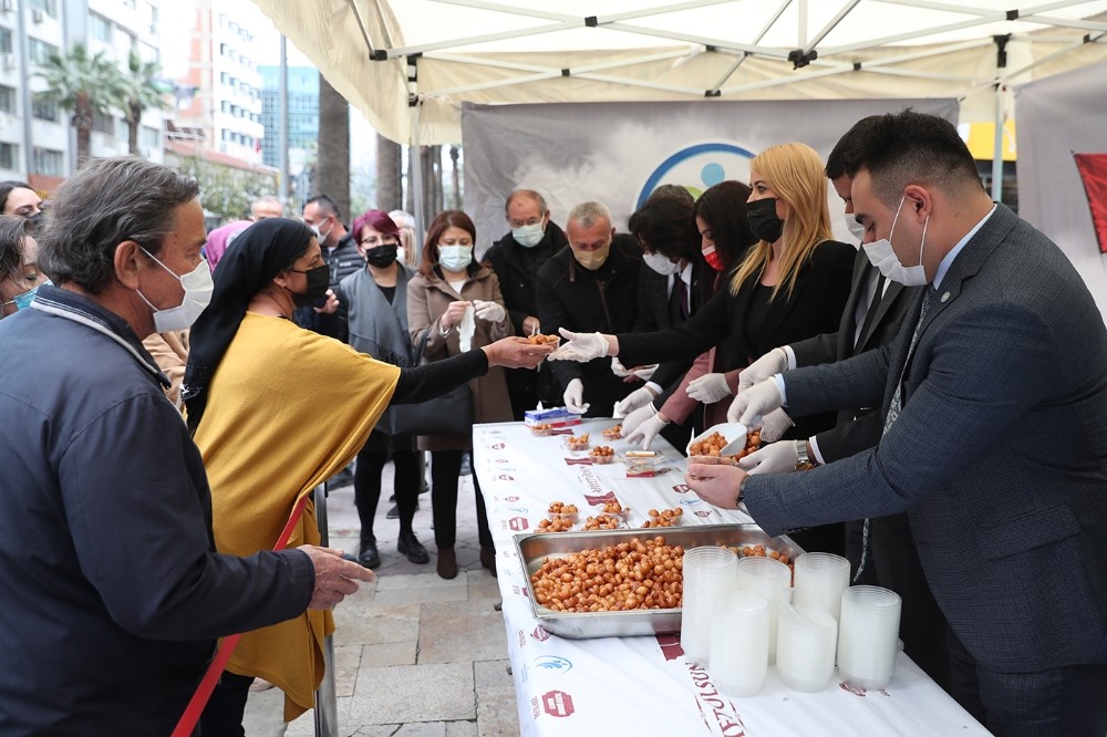 Merkezefendi Belediyesinden 18 Mart Şehitleri Anma Günü´ne özel lokma hayrı
