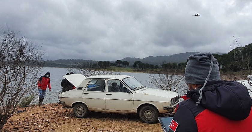 Muğla´da kaçak sazan balığı avlayan şahıs drone ile yakalandı
