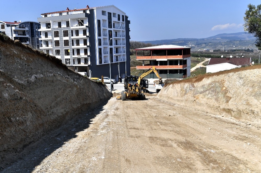 Osmangazi yeni yollarla gelişiyor
