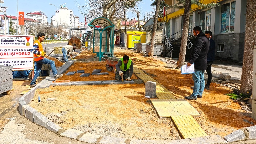 Pazarcık ilçesine üstyapı çalışmalarına başlandı
