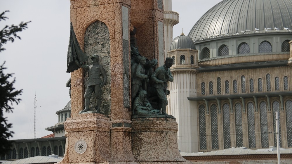 Taksim Camii Ramazan Ayı´na hazırlanıyor
