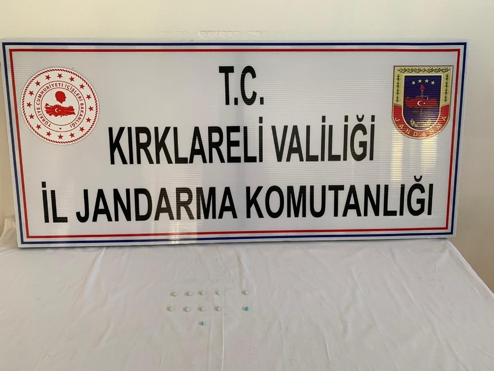 Uyuşturucu ticareti yapan 4 kişi yakalandı
