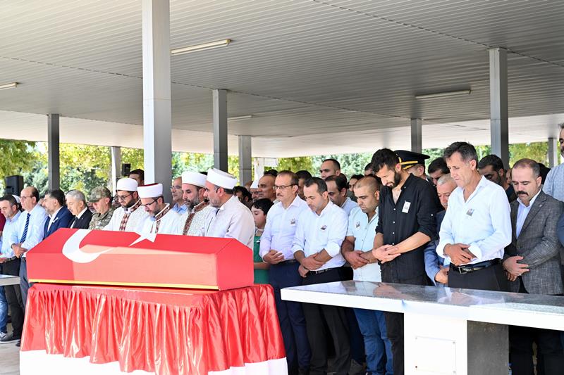 Vali Seddar Yavuz, Şehit Uğurcan Işık’ın Cenaze Törenine Katıldı