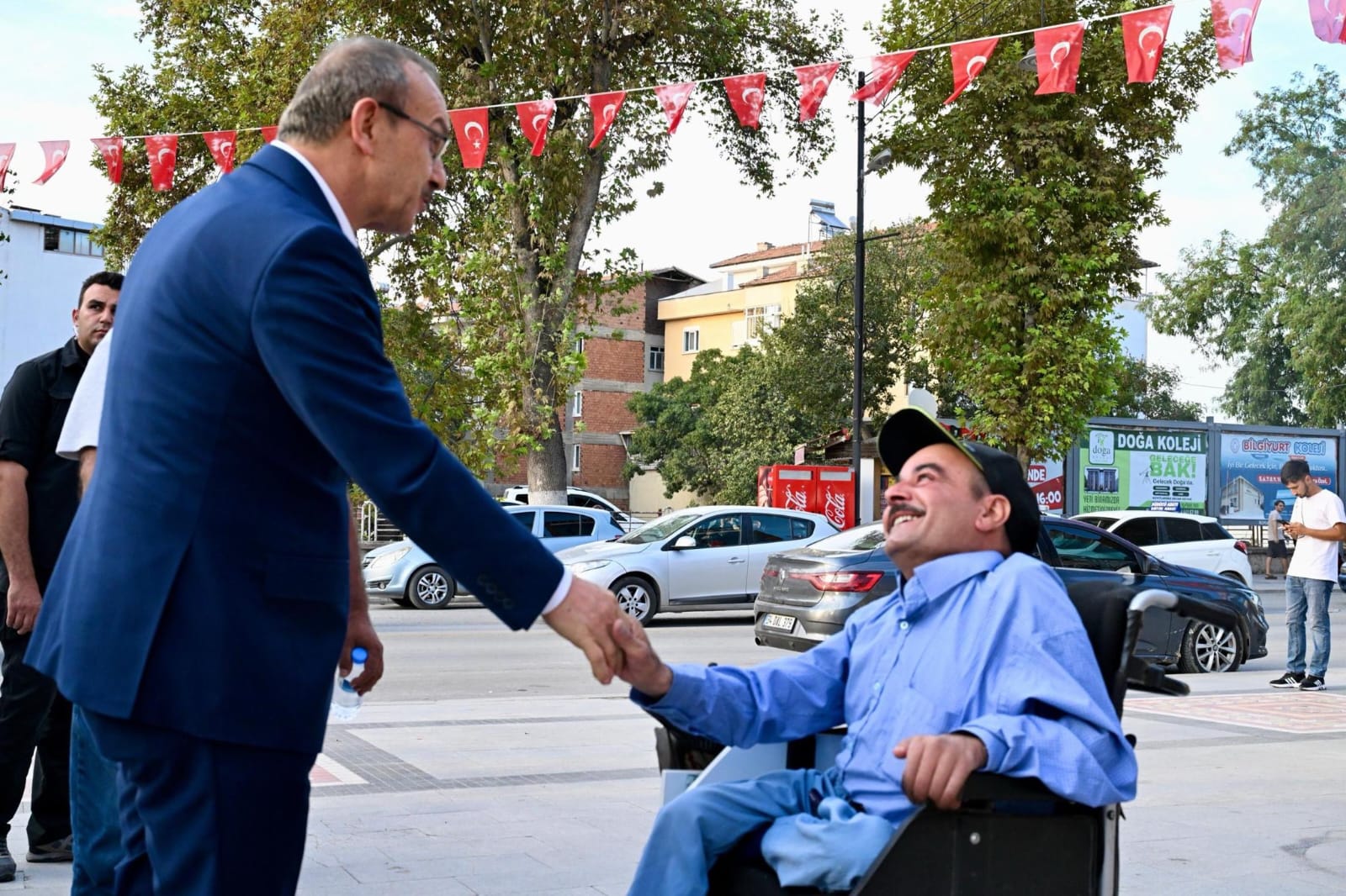 Vali Seddar Yavuz Sıtmapınarı Çarşı Esnafını Ziyaret Etti