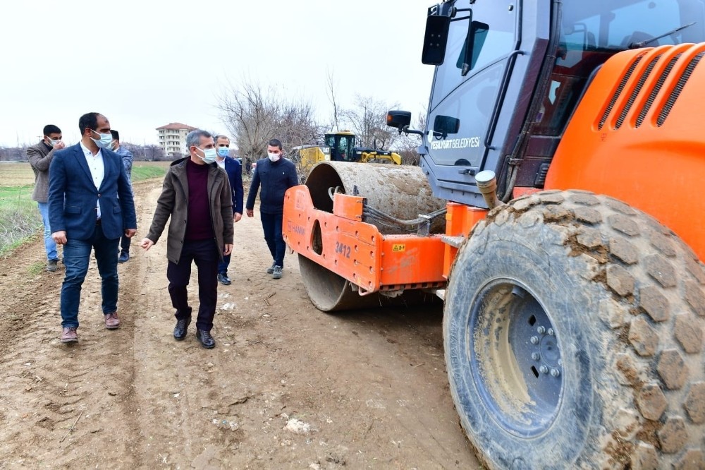 Yeşilyurt´ta açılan bağlantı yolları, ulaşımın akıcılık düzeyini artırıyor
